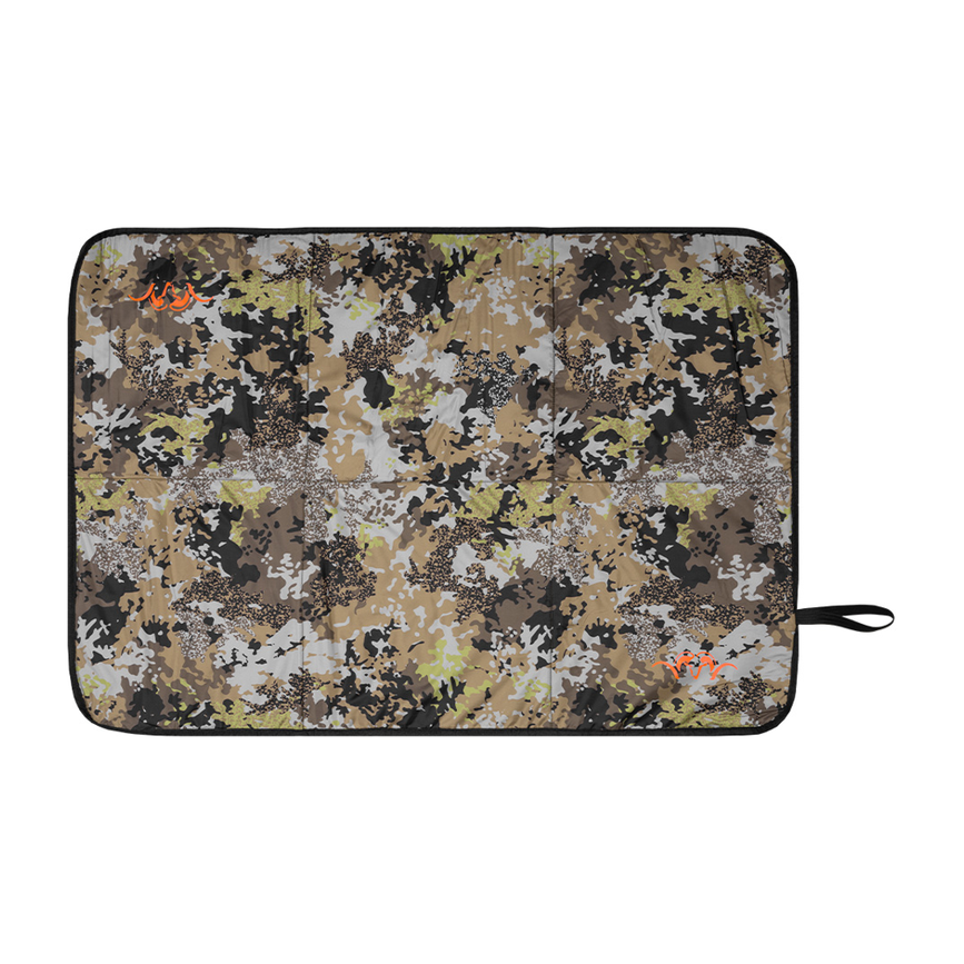 8f-ea-68-1664451417-bla_hundedecke_camo_oben.png