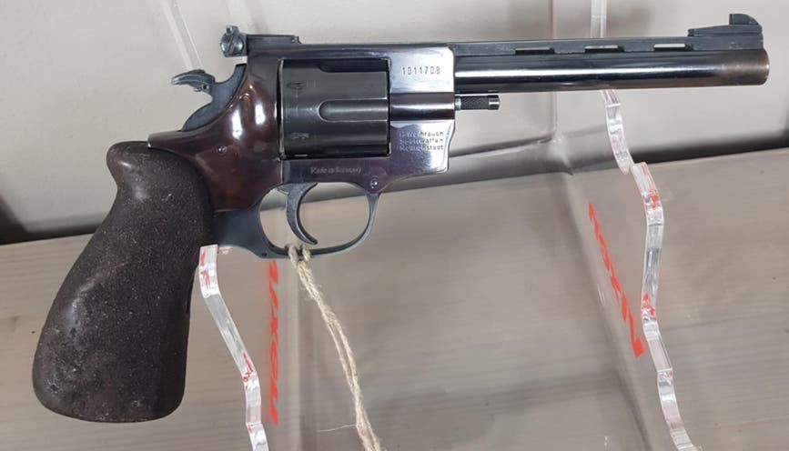 Arminius 32 S&W 241373 3,5.jpg