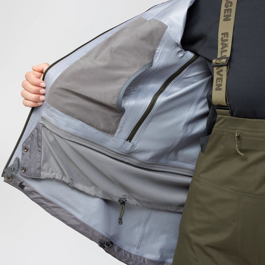 bergtagen_gtx_touring_jacket_w_14500150-662_l_model_1753.jpg