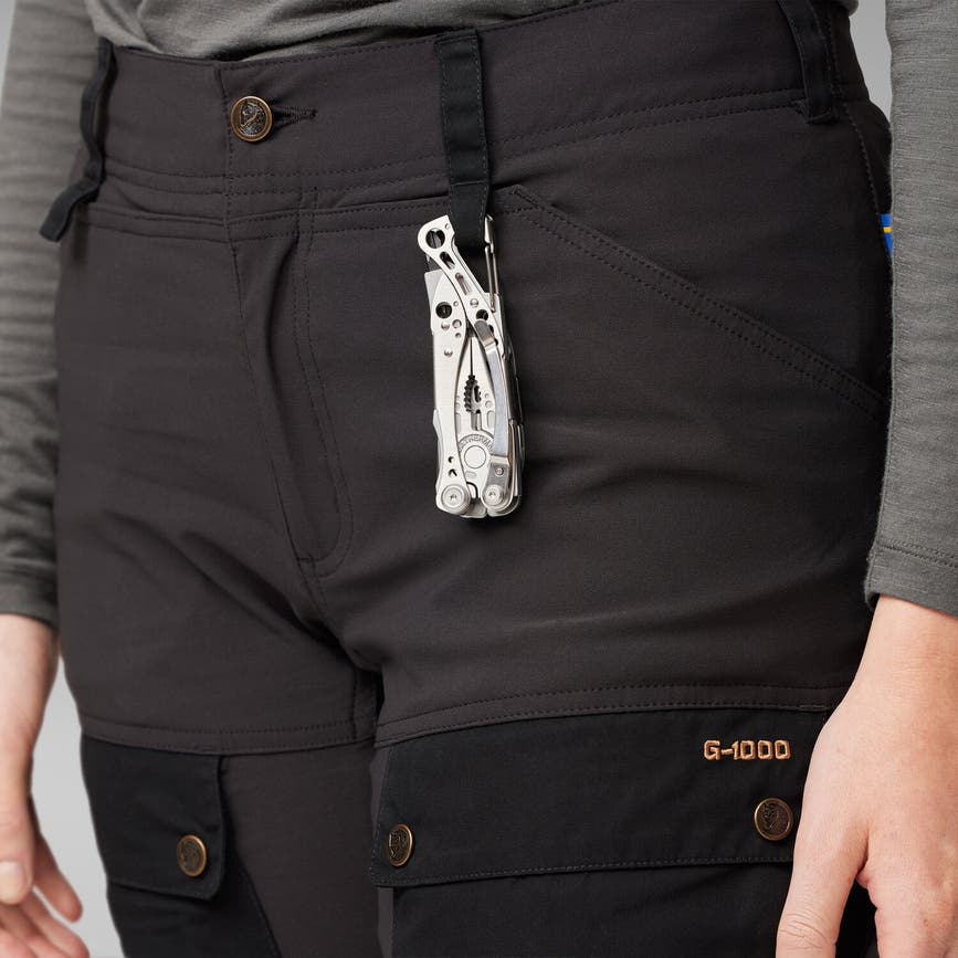 keb_trousers_curved_w_86705-550_j_detail_fjr.jpg