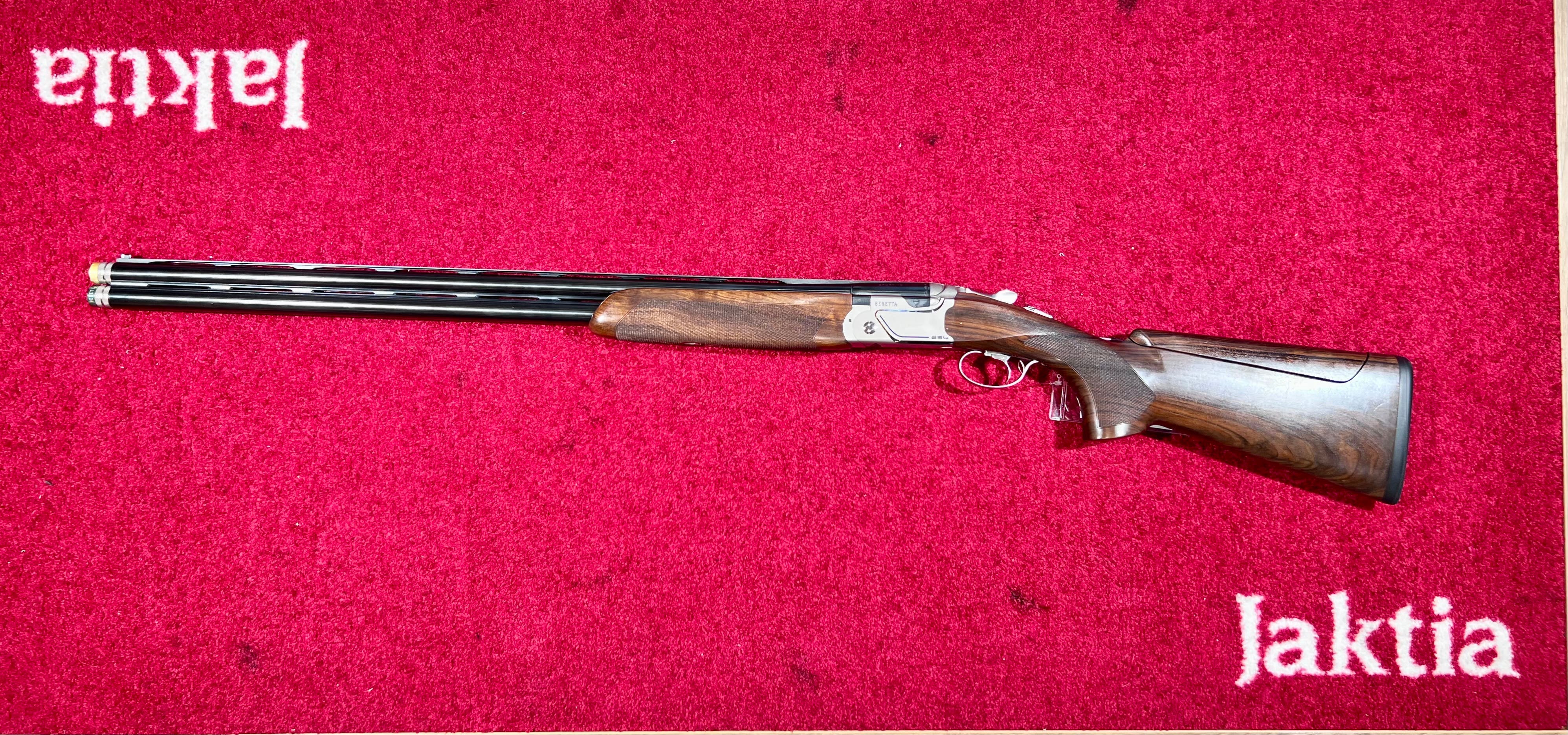 Beretta 694.jpg