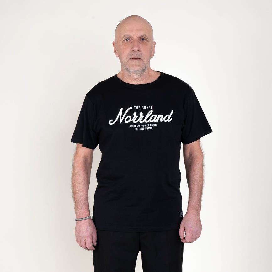 GREATNORRLANDTSHIRT-BLACK1.jpg
