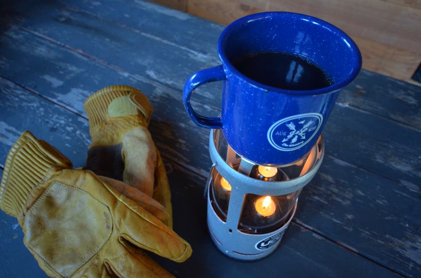 FW16_DSC_3139_Candlelier_in-use_heating-coffee.JPG