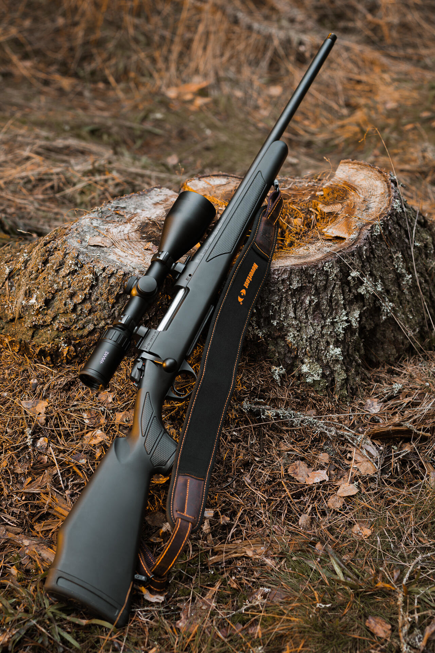 1-4-web_image_neverlost_gun_sling_neoprene_gun_sling_m_neverlost_neopren_miljo4-845121018_plid_154844.png