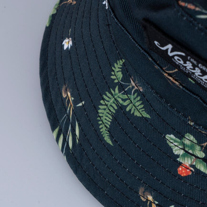 KIDSBUCKETHAT-PLANTSBLACK2.jpg
