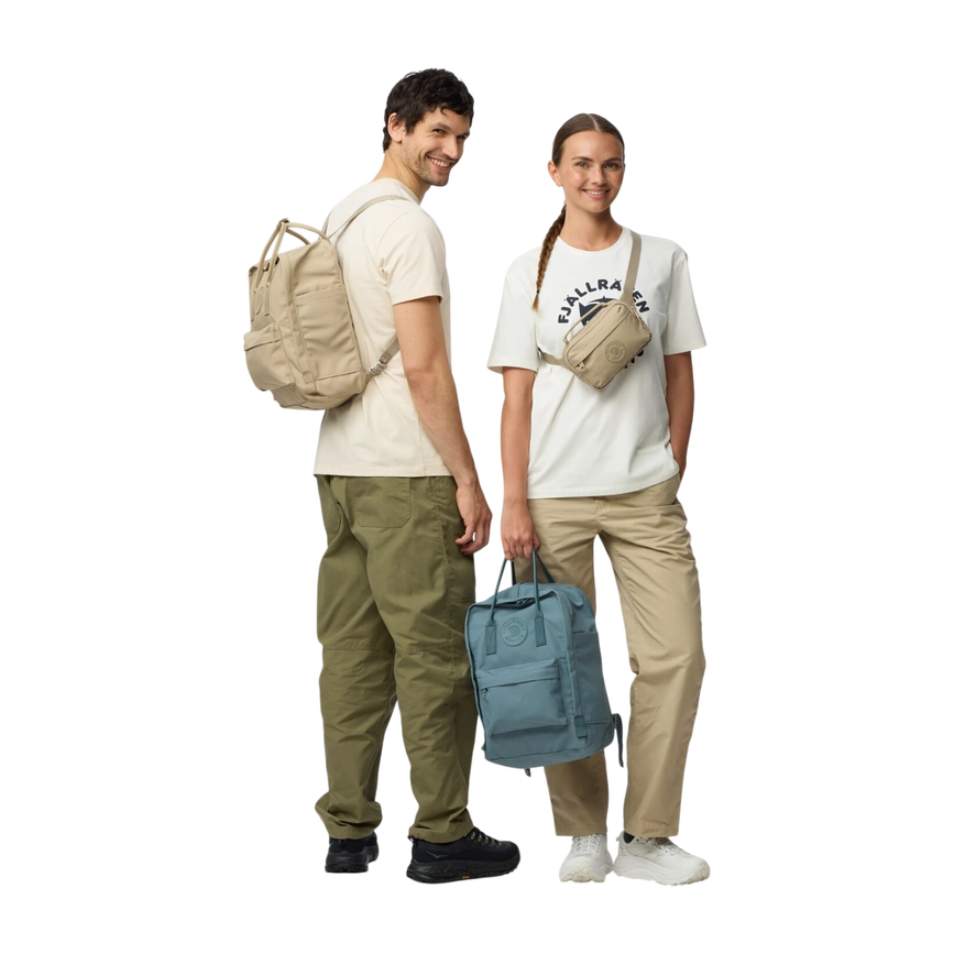 kanken_no2_hip_pack_23200284-118_g_model_1813.png