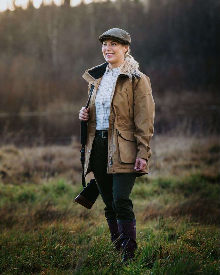 3355-277-40-2_nydala-classic-2l-jacket-womans_pinewood.jpg