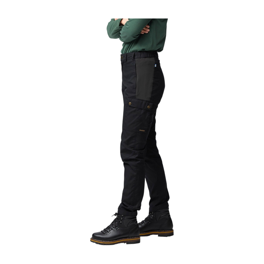 stina_trousers_w_84775-550_e_model_fjr.png