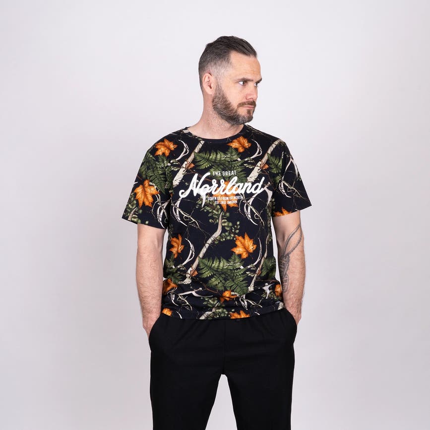 GONENORRLANDTSHIRT-TREECAMO1.webp