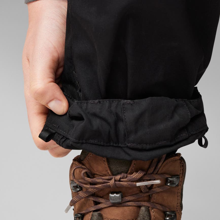 keb_trousers_curved_w_86705-550_o_detail_fjr.jpg