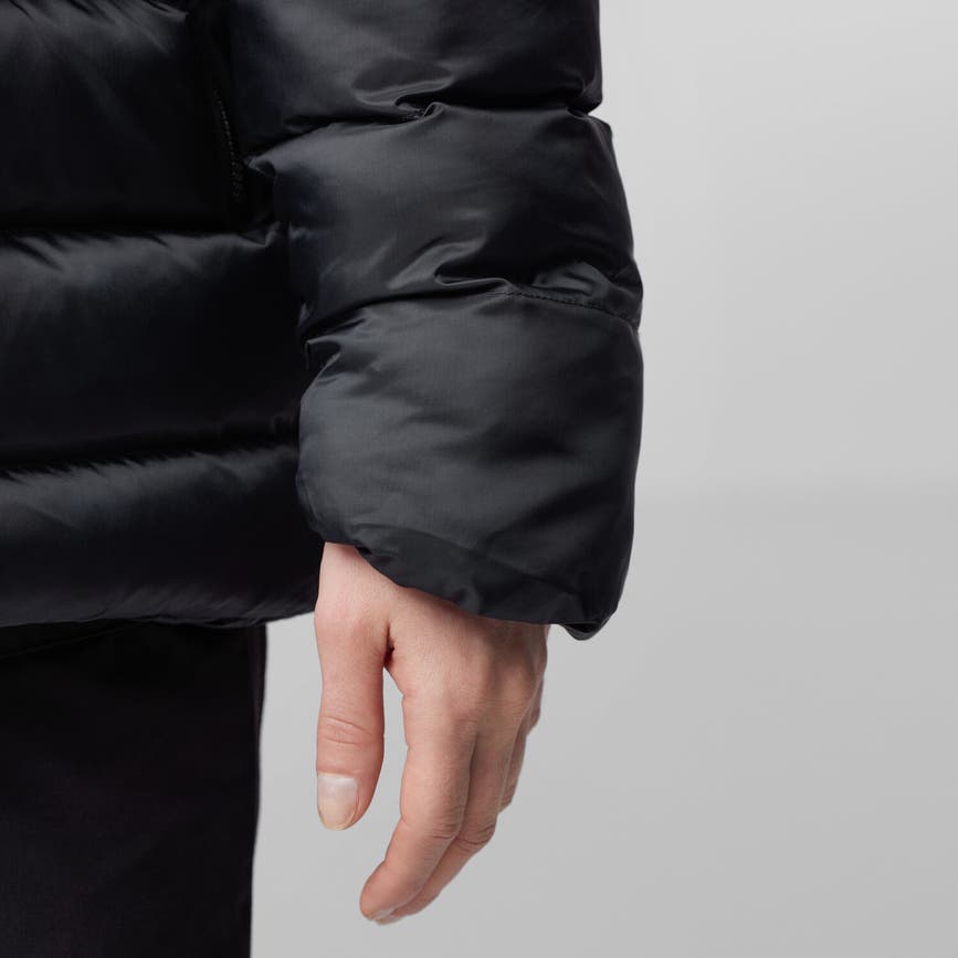 expedition_mid_winter_jacket_w_14500147-550-050_i_model_fjr.jpg