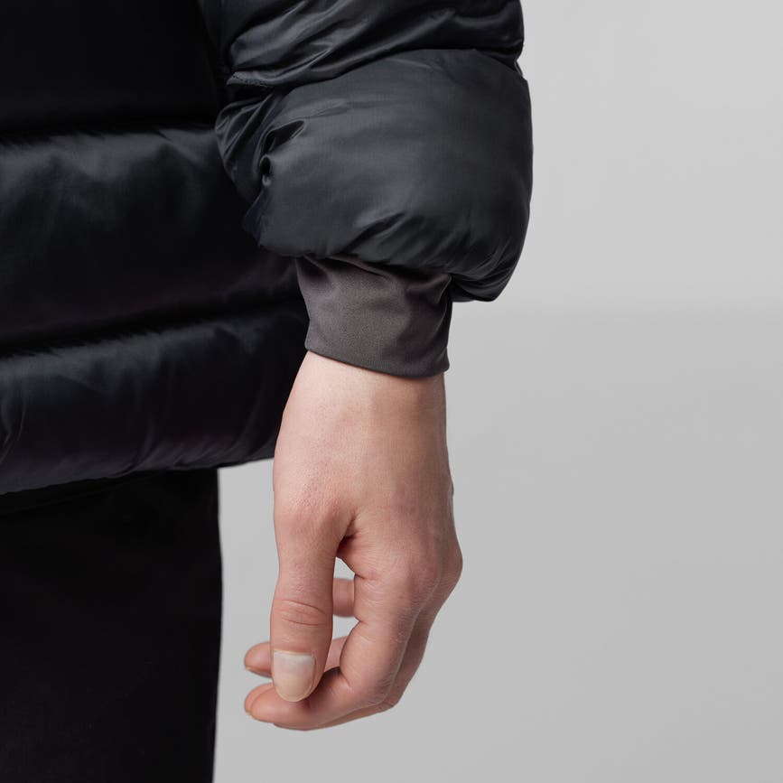 expedition_mid_winter_jacket_w_14500147-550-050_j_model_fjr.jpg