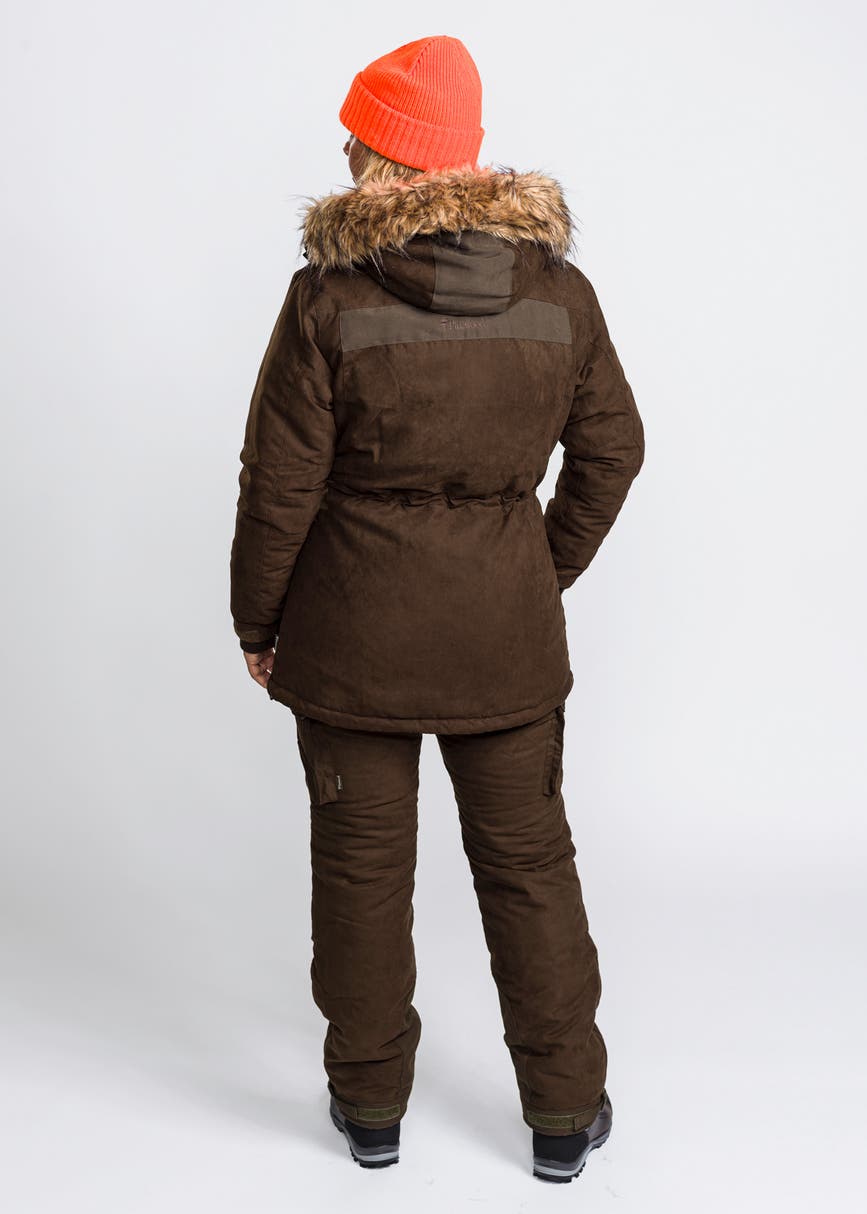 3884-241-66_Pinewood-Womens-Jacket-Abisko-2-0_Suede-Brown.jpg