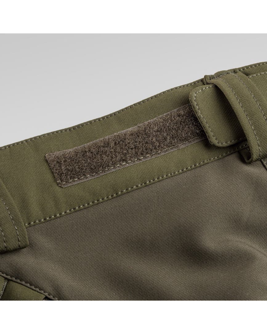 5402-186-04_Pinewood-Trousers-Brenton_Dark-Olive-Suede-Brown.jpg