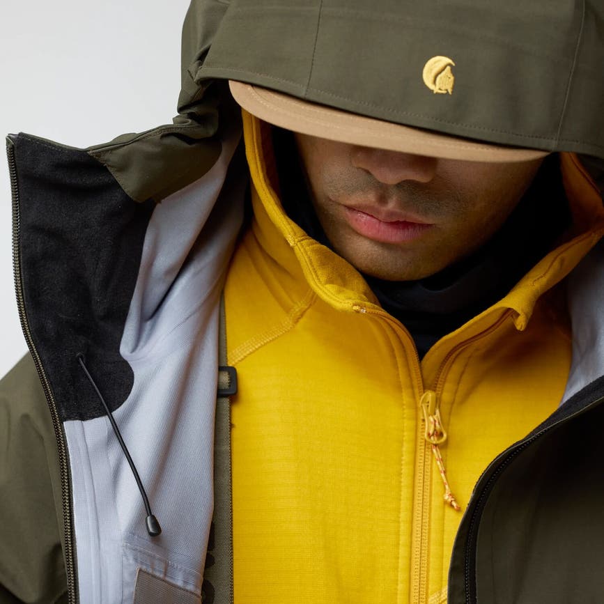 bergtagen_gtx_touring_jacket_m_12500160-662_i_model_1240.jpg