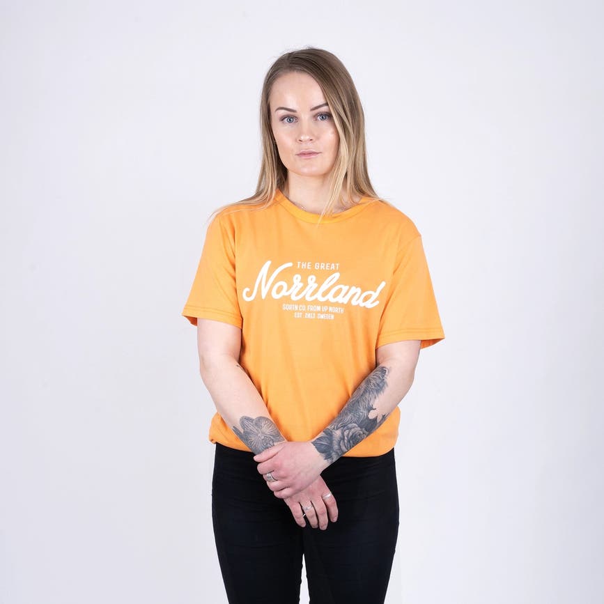 GREATNORRLANDTSHIRT-RUSSETORANGE1.webp