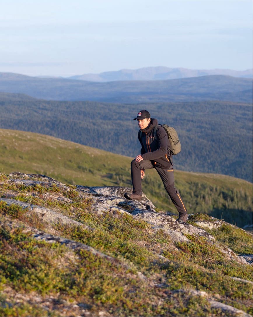 1144-400-44_Pinewood.jpg