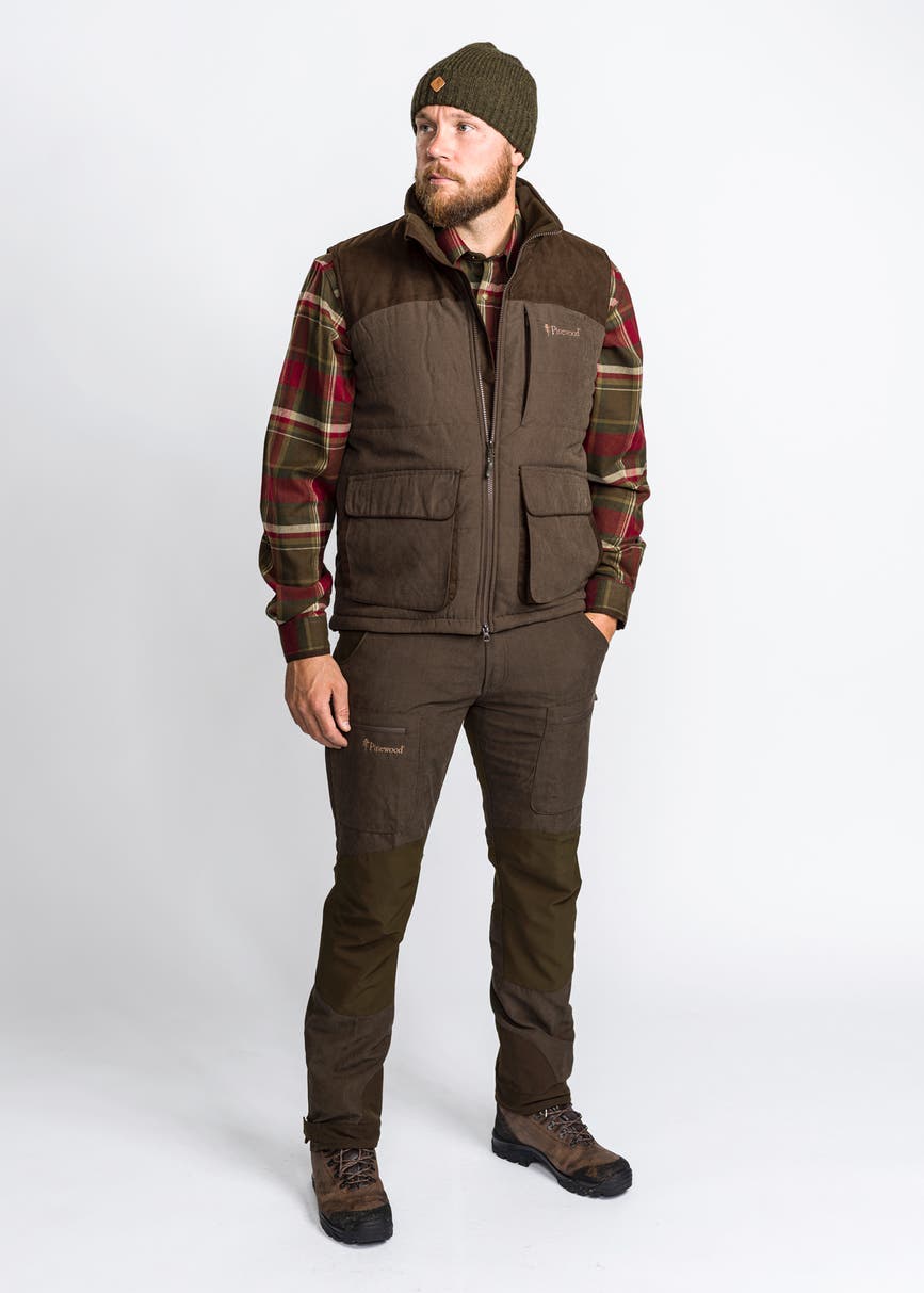 5985-244-60_Pinewood-Trousers-Caribou_Suede-Brown-Dark-Olive.jpg