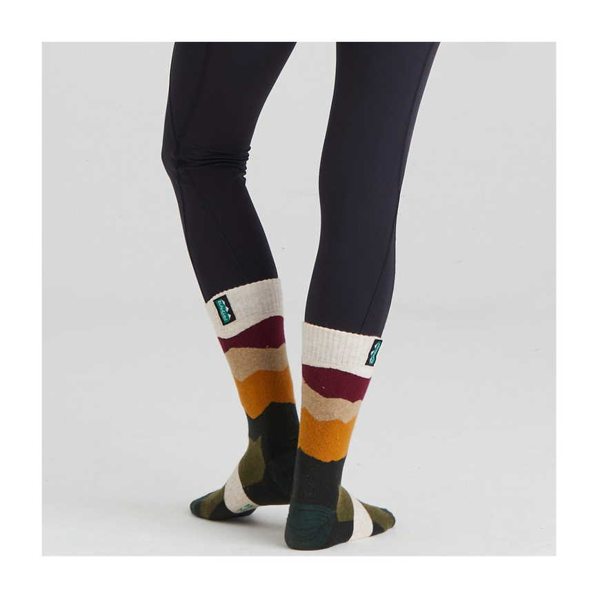 merino_wool_socks_mid_length_berry_stripe_014_bc_1200px.png