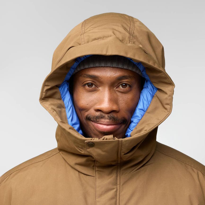 ovik_padded_jacket_m_12500184-265_i_model_0799.jpg