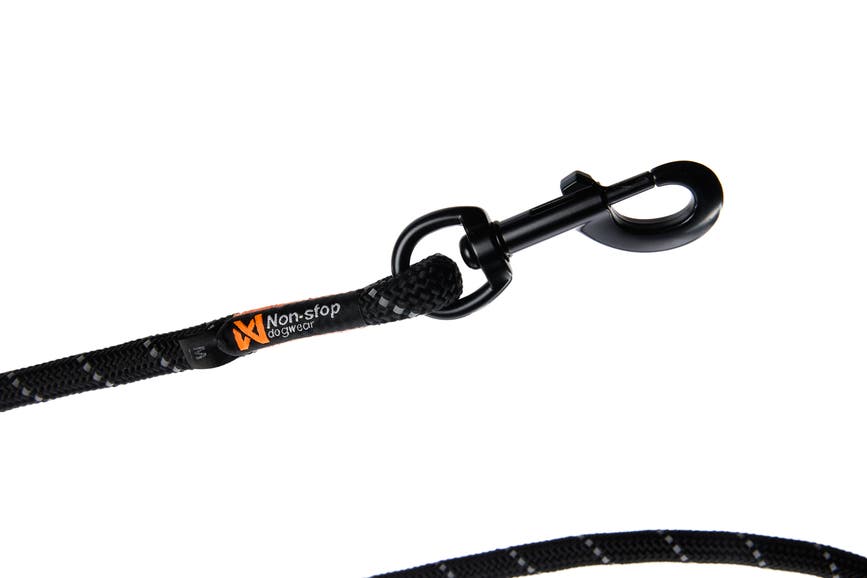 rockadjustableleash_black_1636_04.jpg