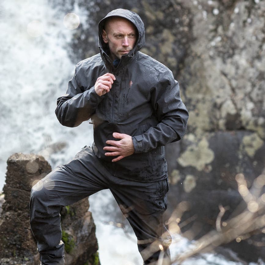 5213-443-5_pinewood-jacket-telluz_dark-anthracite.jpg