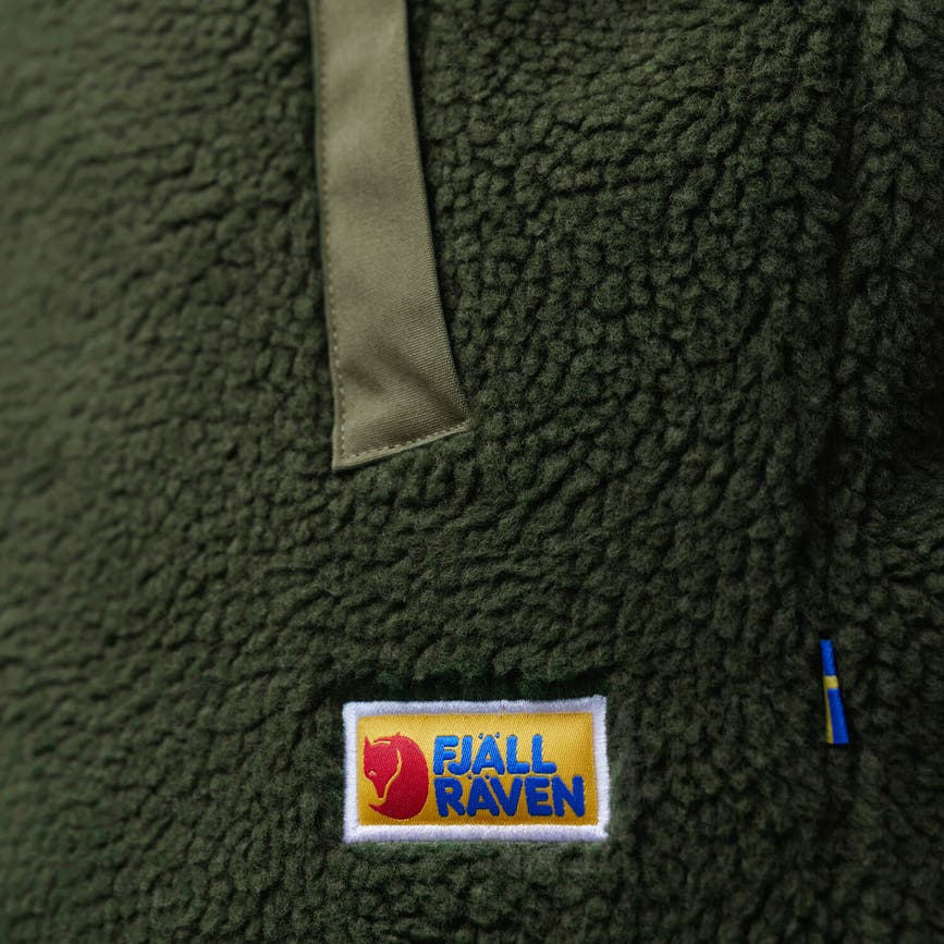 vardag_pile_jacket_m_87164-662-625_i_detail_fjr.jpg