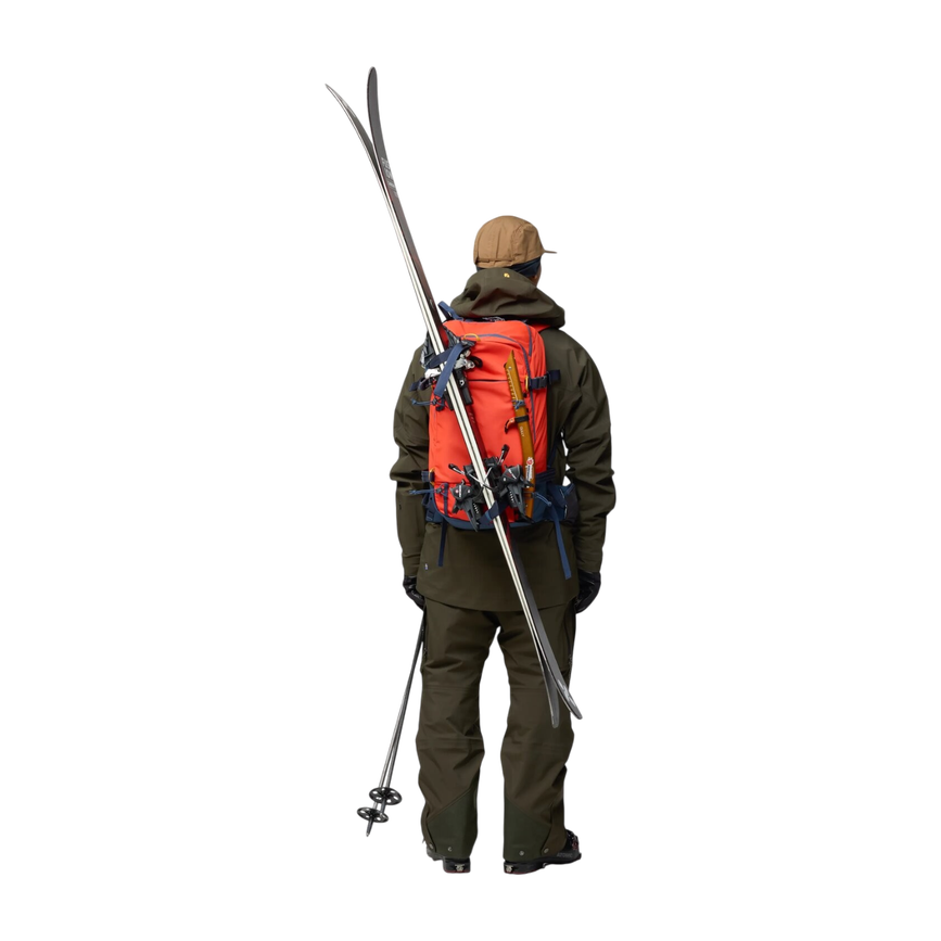 bergtagen_touring_30_m_l_23200275-214-570_g_model_1053.png