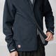 hc_hydratic_trail_jacket_m_86984-555_f_detail_fjr.jpg