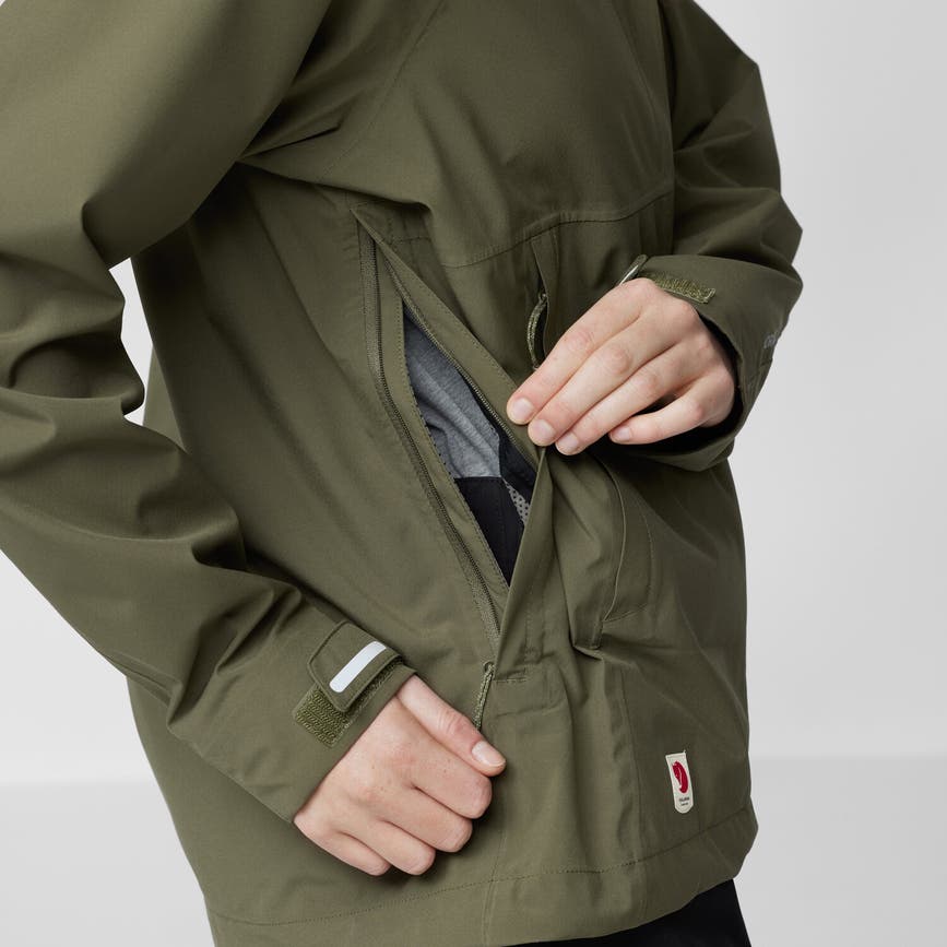 hc_hydratic_trail_jacket_w_86982-625_g_detail_fjr.jpg