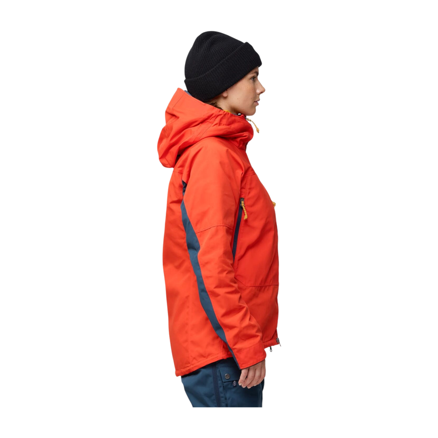 bergtagen_g-1000_jacket_w__14500151-214-570_e_model_0909.png