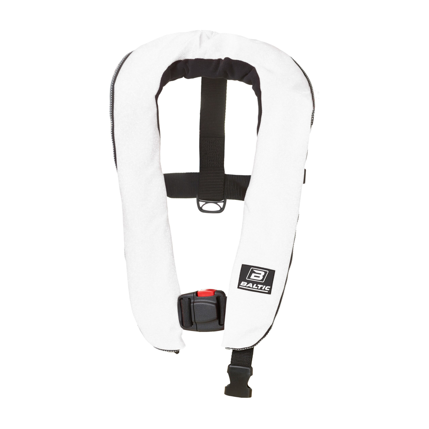 2023-02-baltic-winner-lifejacket-white-1558-1-scaled.png