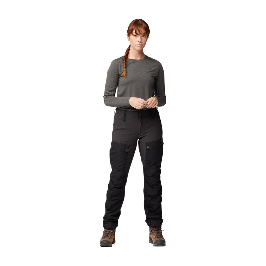keb_trousers_curved_w_86705-550_c_model_fjr.png