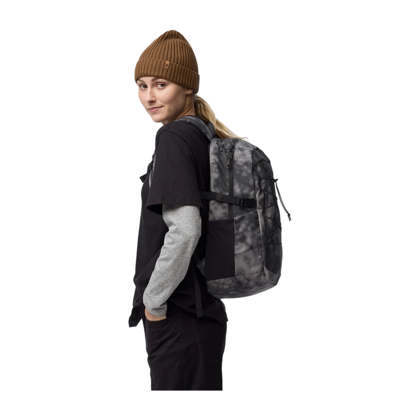 skule_graphics_24_23200413-118-987_e_model_1296.png