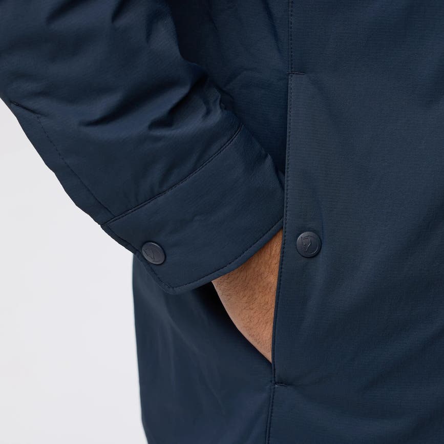 hc_insulated_shirt_jacket_m_12600338-555_g_model_1787.jpg