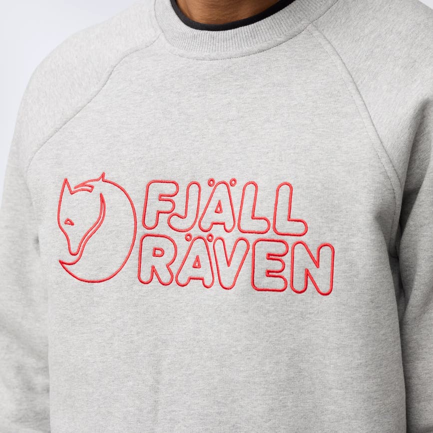 fjallraven_classic_sweater_m_12600230-020-999_g_model_0136.jpg