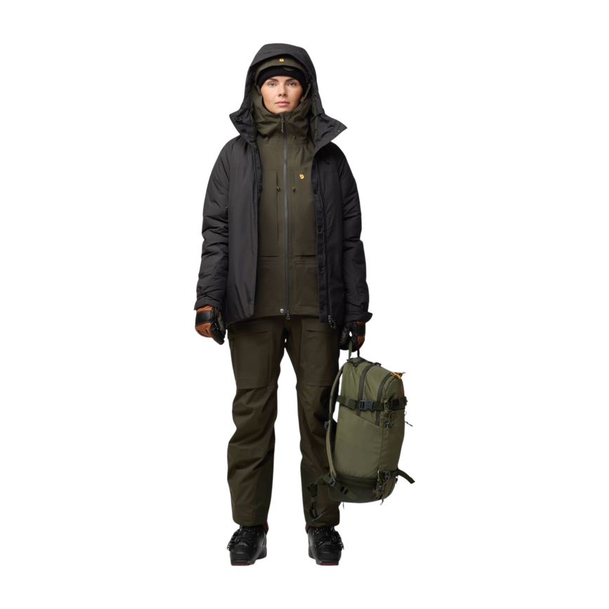 bergtagen_130_insulation_jkt_w_14500159-550-662_q_model1514.png