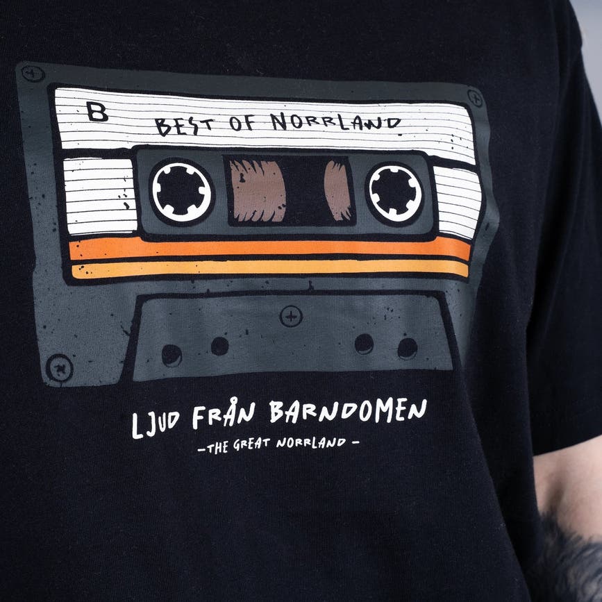KASETTTSHIRT-BLACK2.webp