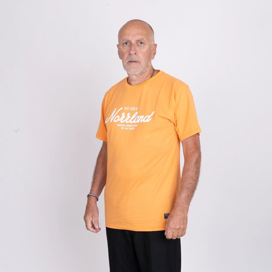 GREATNORRLANDTSHIRT-RUSSETORANGE.webp