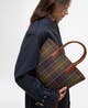lba0506tn11_03getthelook.jpg