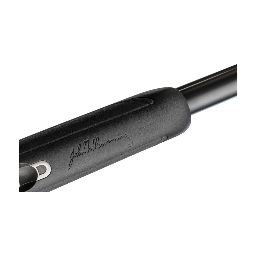 adobe-dynamicmedia-deliver-dm-aid--90efb6bb-0172-491d-8f46-b9360f2f6841-b525-composite-black-12m-6.png