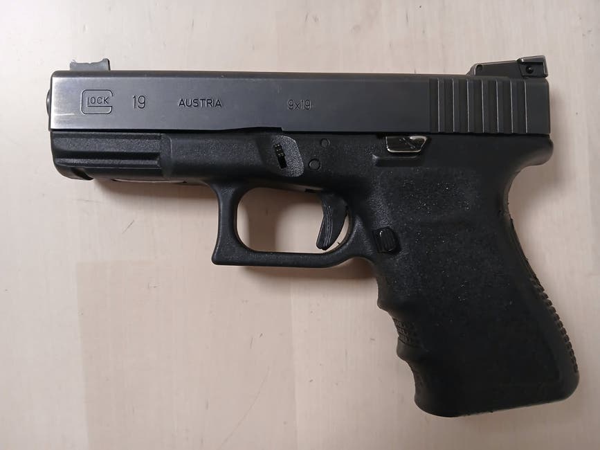 Glock 16297.jpg