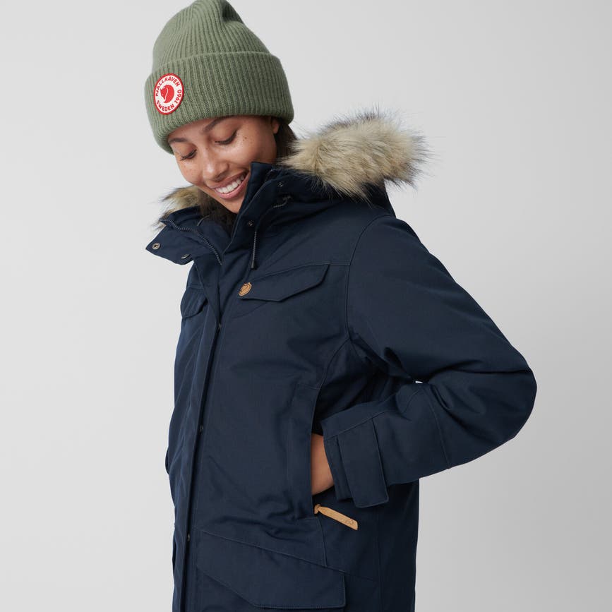 nuuk_parka_w_86369-555_h_detail_fjr.jpg