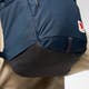 high_coast_backpack_24_23200330-560_h_model_1231.jpg