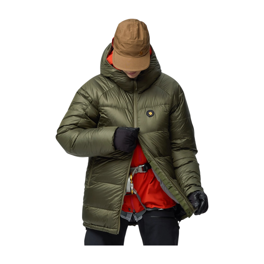 bergtagen_topp_down_jacket_w_14500185-625_g_model_0315.png