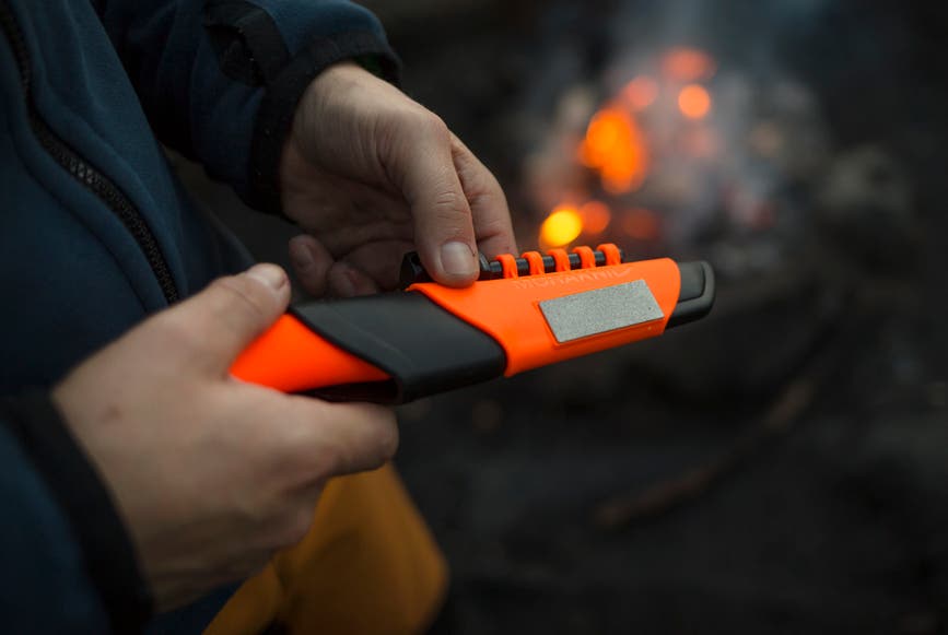 bushcraft survival (s) hi-vis orange_pe01.jpg