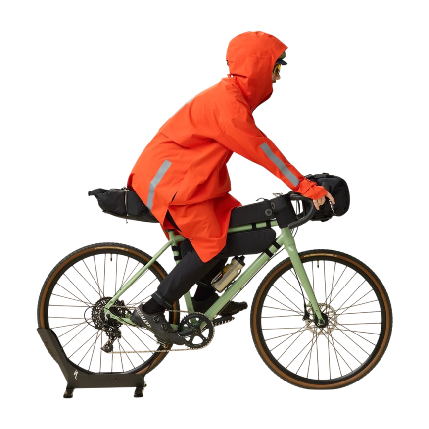 hoja_rain_fox_poncho_13500019-214_f_model_0657.png
