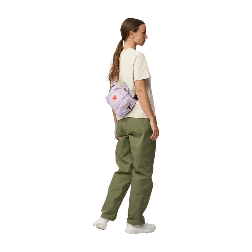kanken_crossbody_23200395-457_f_model_2755.png