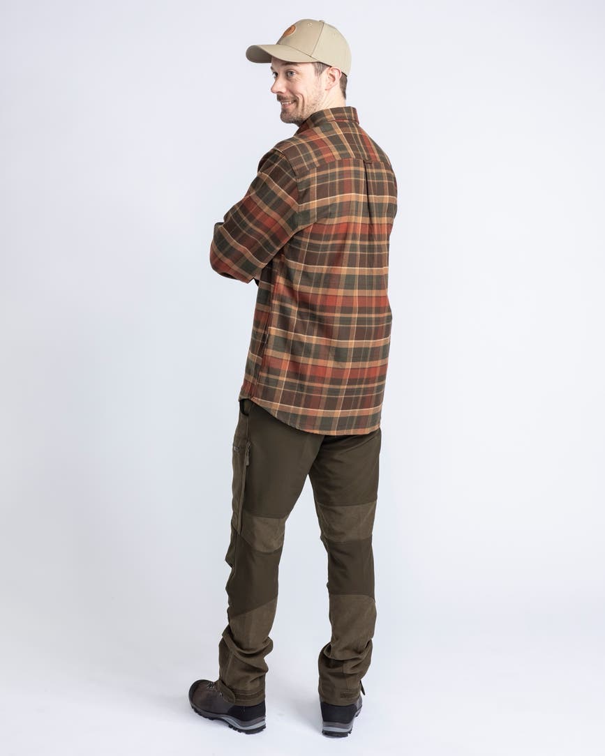 5985-743-67_Pinewood.jpg