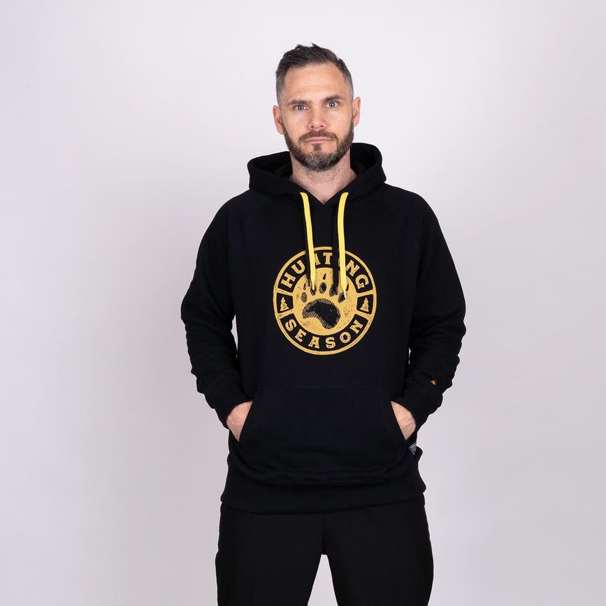 SEASONHOODIE-BLACK1.webp